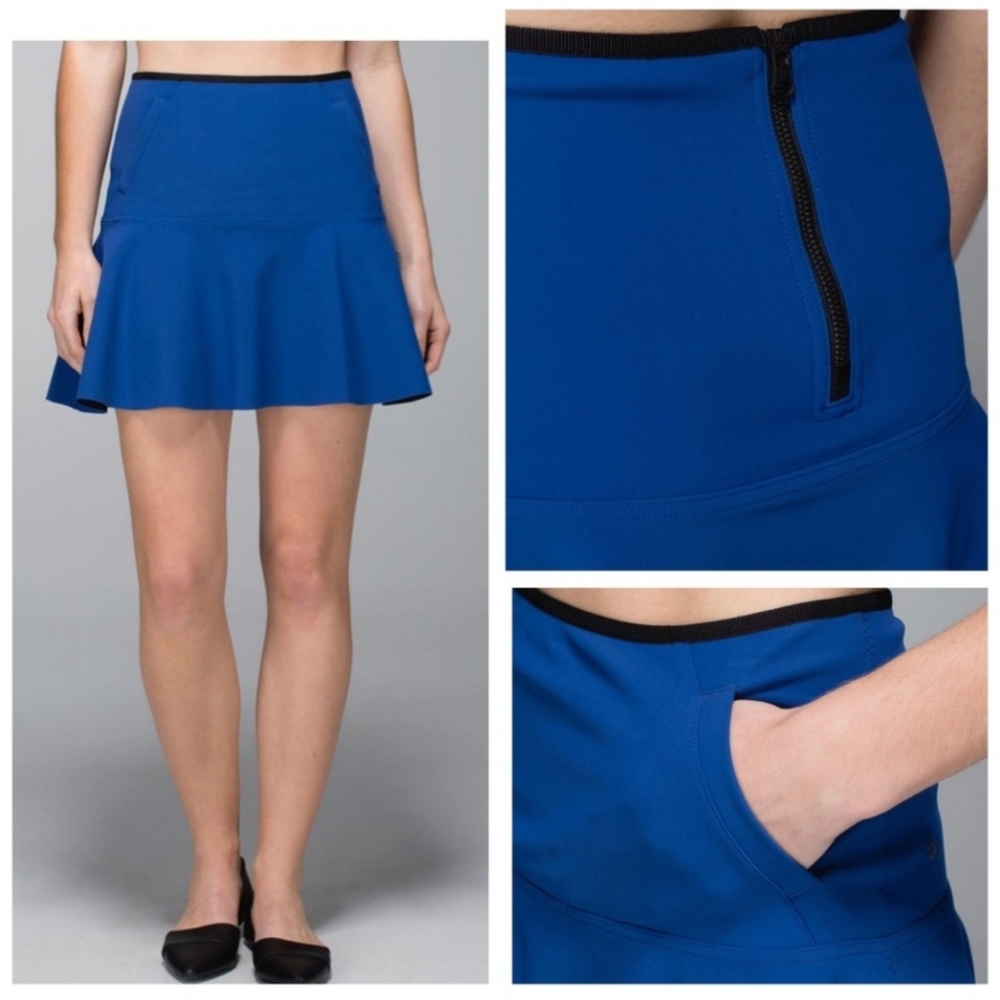 Lululemon Get It On  Skirt Black And BlueSize 10